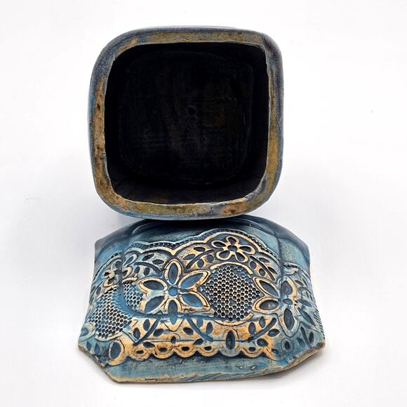 Handcrafted Studio Pottery Floral Jar with Lid - Artisan-Made Textured Design - Picture 5 of 6